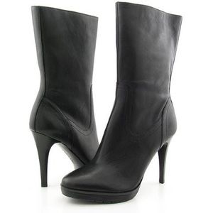 Calvin Klein Konnie Women’s boot 8.5
